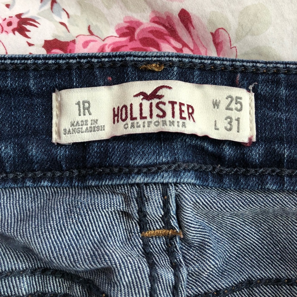 Hollister skinny jeans